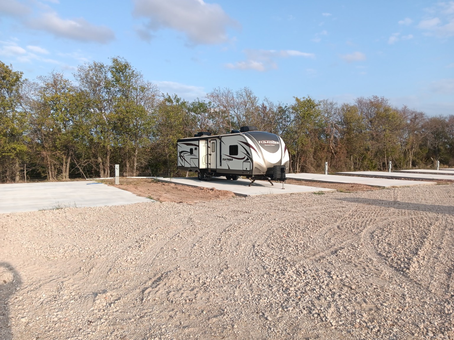 RV on a site at Riesel RV Park